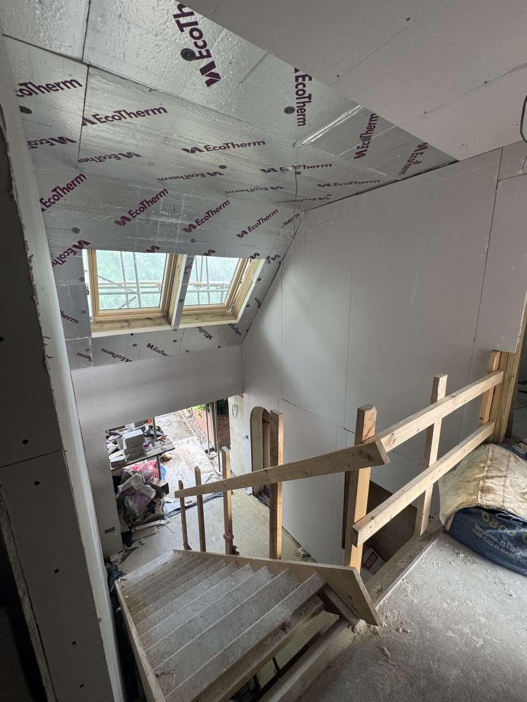 Plasterboard and insulation
